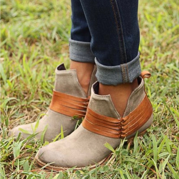 Diba True Booties - Picture 2 of 7